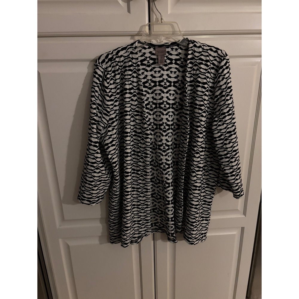 Chicos Easywear Womens Black White Geometric Open Front Cardigan Jacket Size 2 L